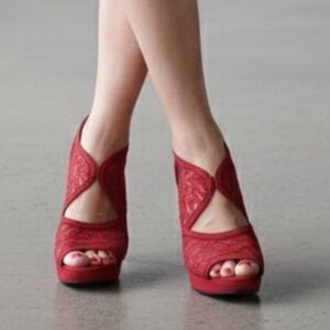 Harper Red Mesh Sling Back Red Heels size 10W